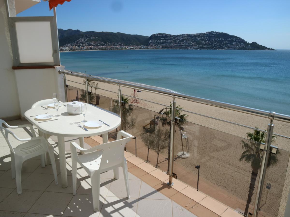 Apartamento Europa 52 Rosas Exterior foto